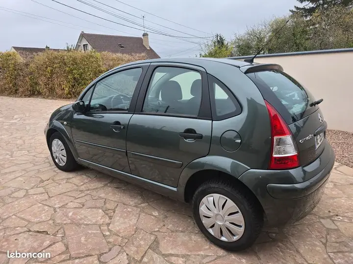 Citroen C3 2009 photo 2
