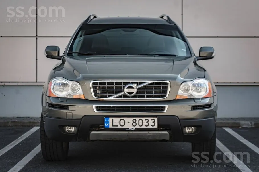 Volvo Xc90 2010 photo 2