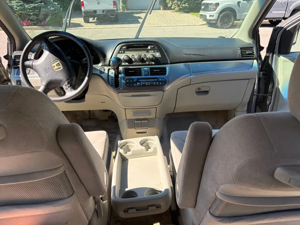 Honda Odyssey 2007 photo 4