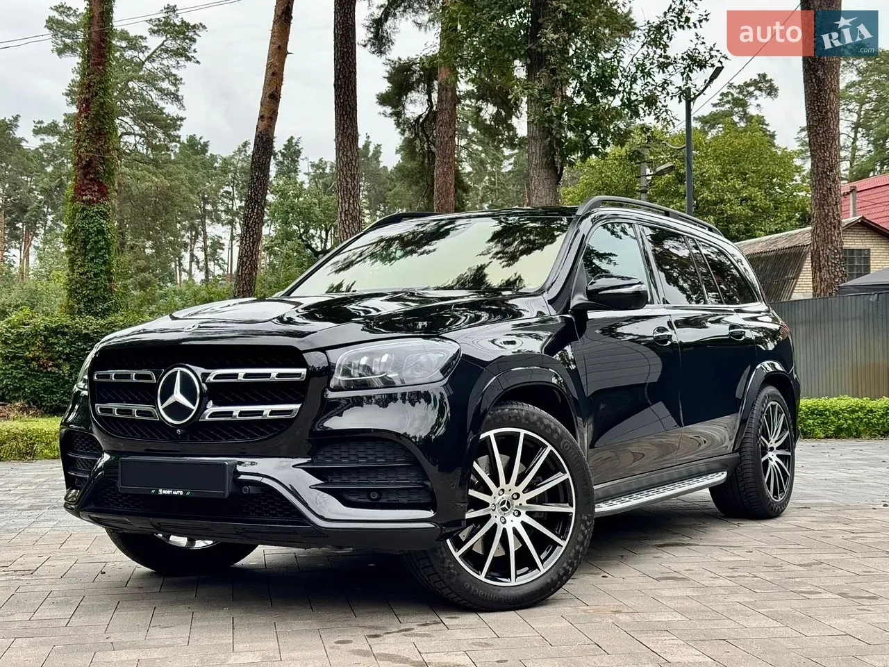 Mercedes-Benz Gls-Class