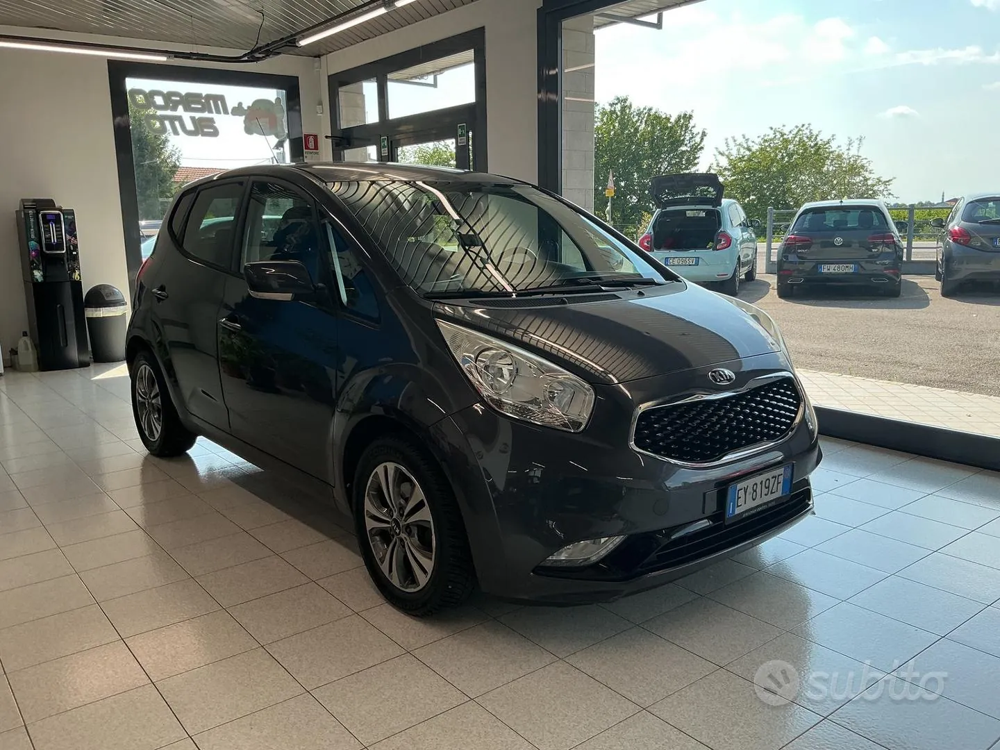 Kia Venga 2015 photo 2