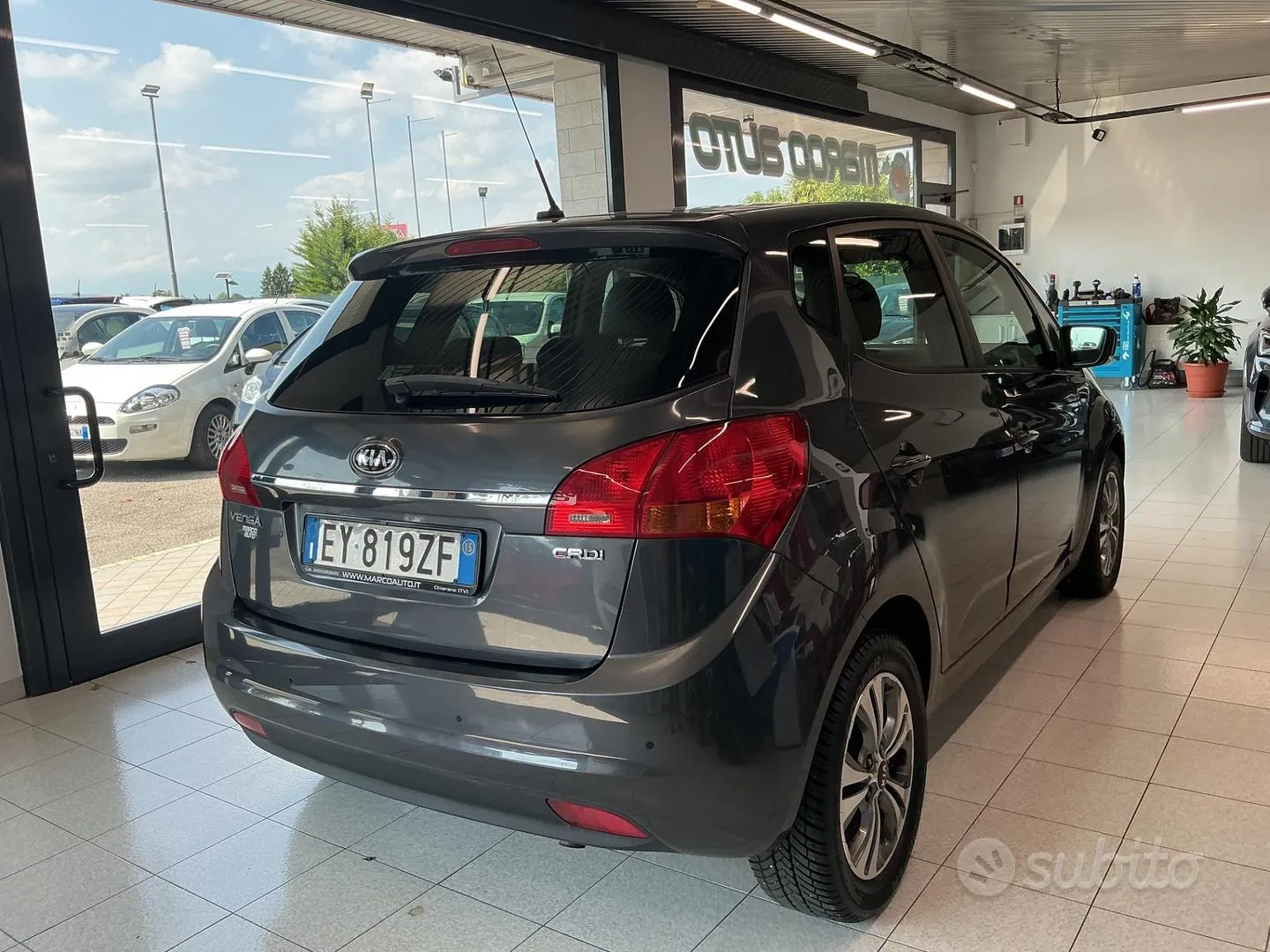 Kia Venga 2015 photo 3