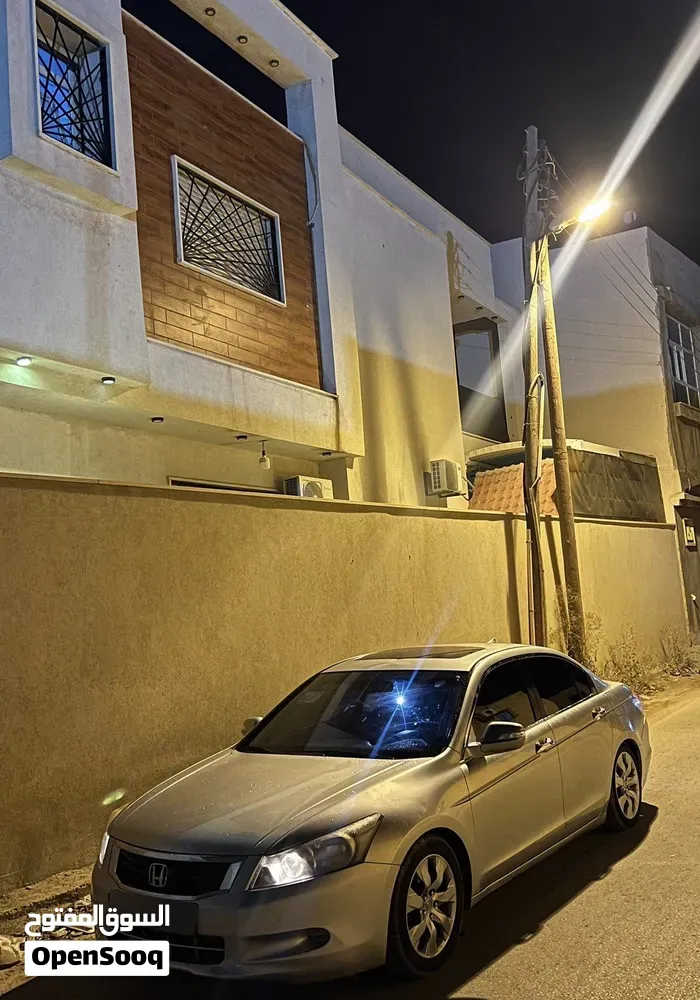 Honda Accord 2010 photo 3