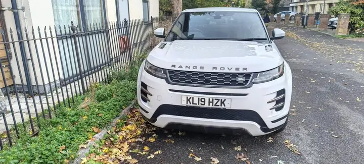 Land Rover Range Rover Evoque 2019 photo 2
