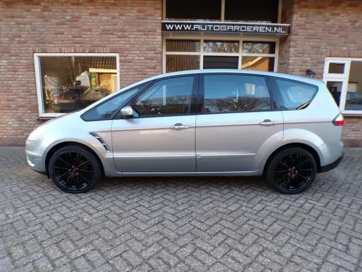 Ford S-Max 2008 photo 2