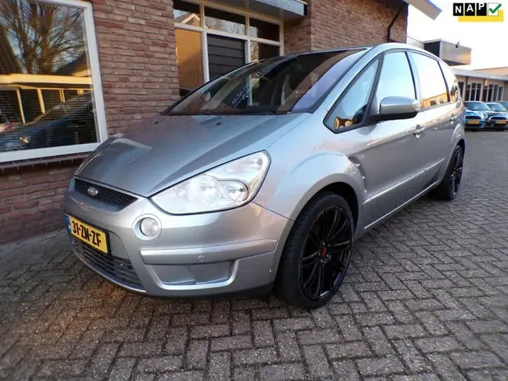 Ford S-Max