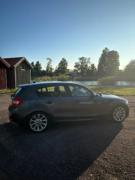 BMW 120I 2005 photo 4