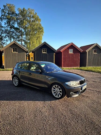 BMW 120I 2005 photo 3