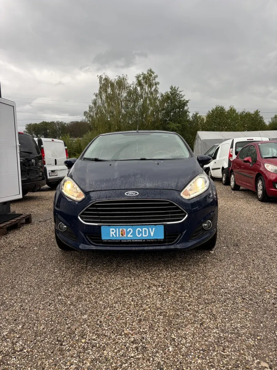 Ford Fiesta 2016 photo 2