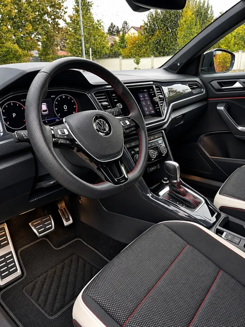 Volkswagen T-Roc 2019 photo 3