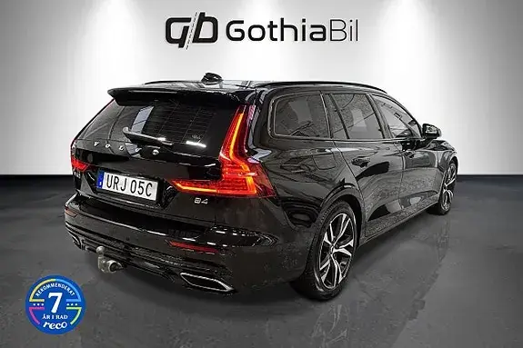Volvo V60 2022 photo 5