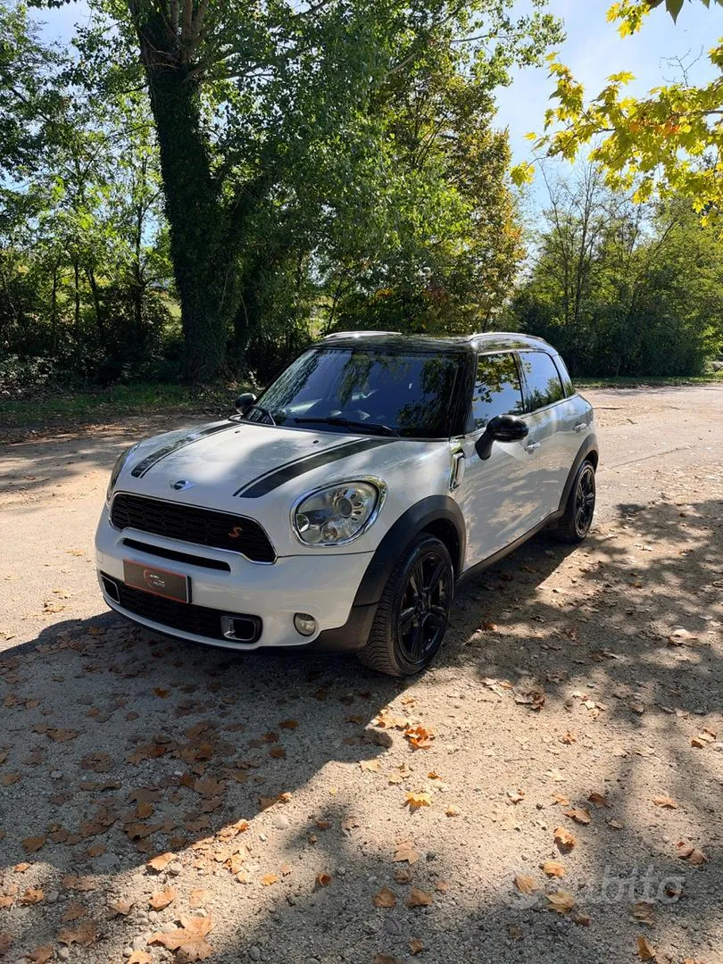 Mini Countryman 2012 photo 2