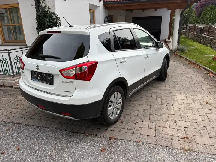 Suzuki Sx4 S-Cross 2015 photo 3