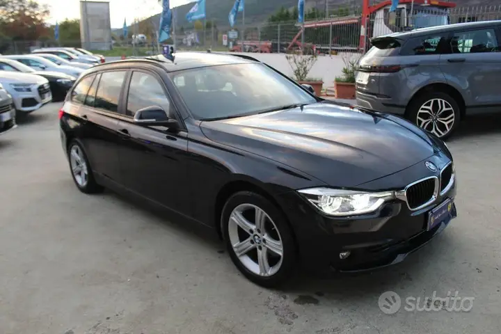 BMW 3 Series 2018 photo 3
