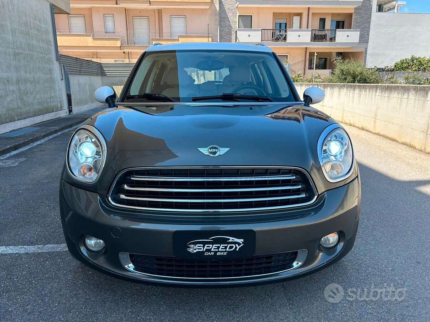Mini Countryman 2011 photo 3