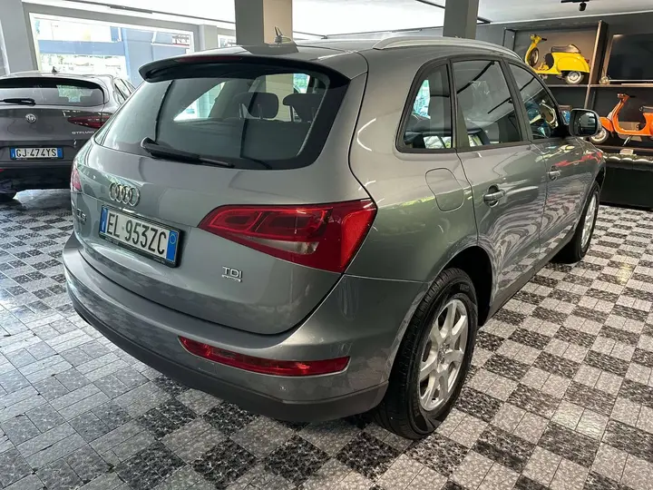 Audi Q5 2012 photo 3