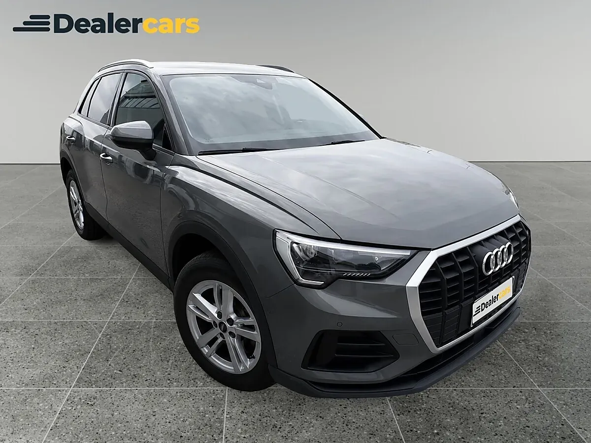 Audi Q3 2022 photo 3