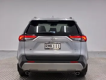 Toyota Rav4 2025 photo 5