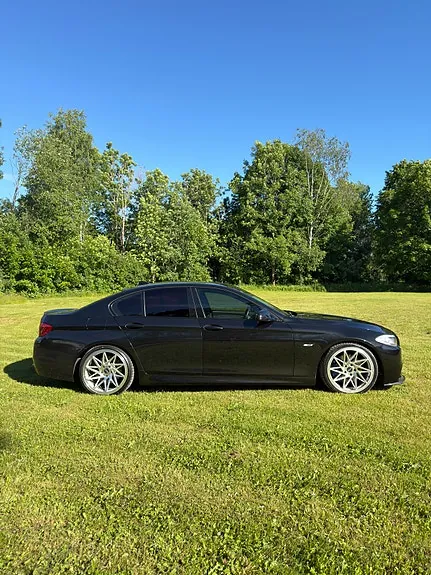 BMW 525D 2010 photo 4