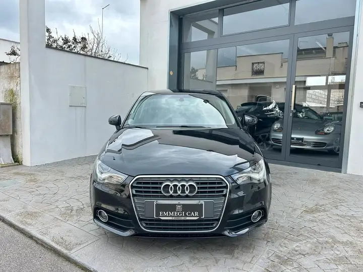 Audi A1 2015 photo 2