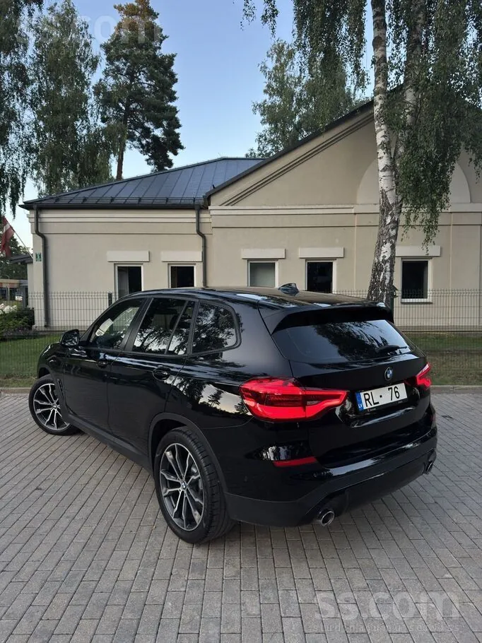 BMW X3 2018 photo 3
