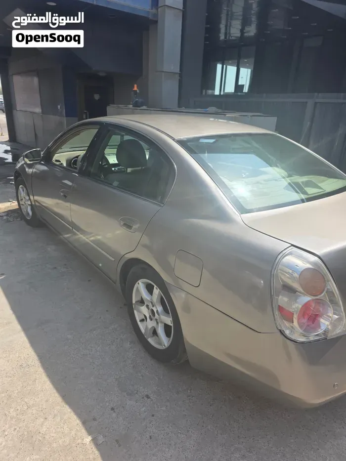 Nissan Altima