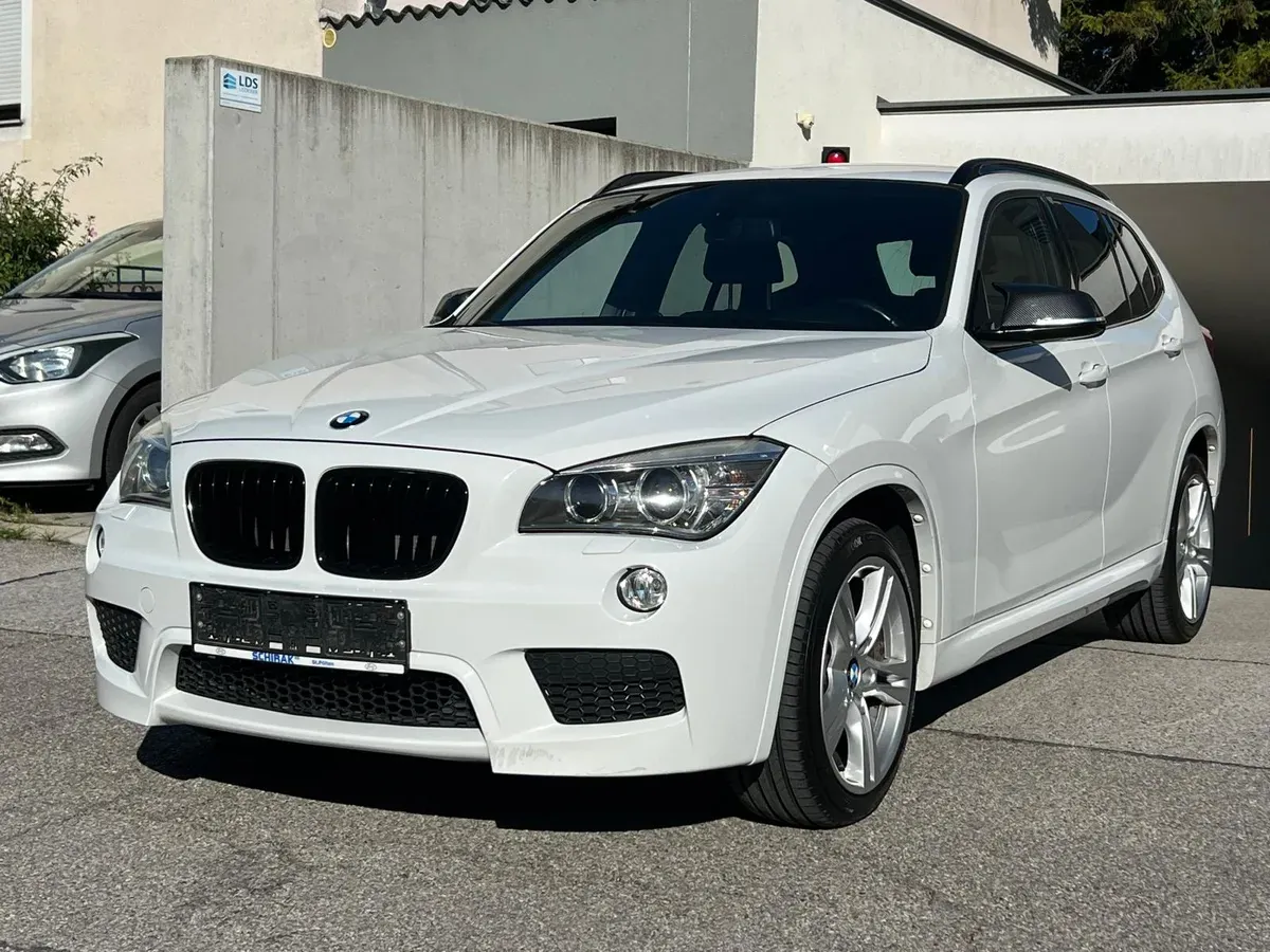 BMW X1 2012 photo 2