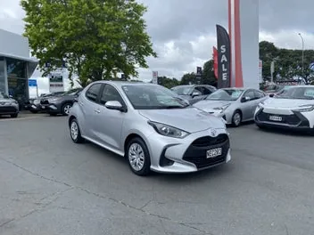 Toyota Yaris 2020 photo 2
