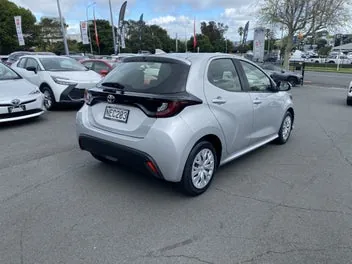 Toyota Yaris 2020 photo 3