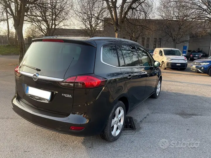 Opel Zafira 2013 photo 5