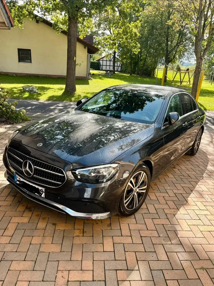 Mercedes-Benz E 200 D Limousine