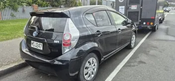 Toyota Aqua 2014 photo 4