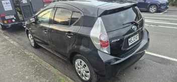 Toyota Aqua 2014 photo 5