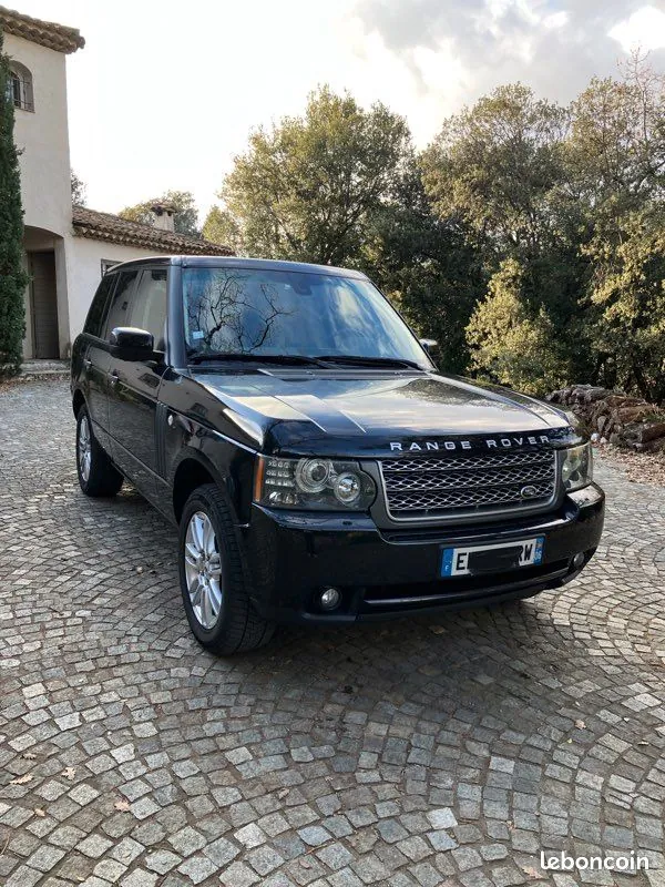 Land Rover Range Rover 2010 photo 2