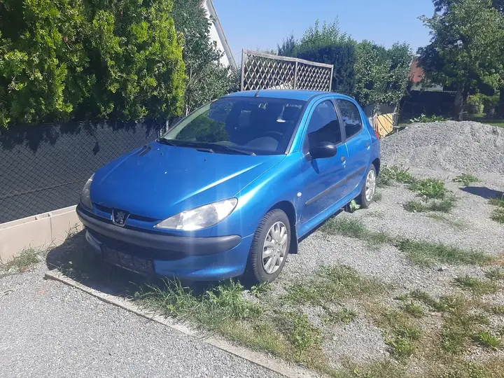 Peugeot 206