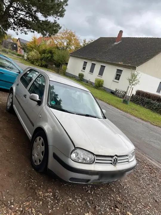 Volkswagen Golf 4