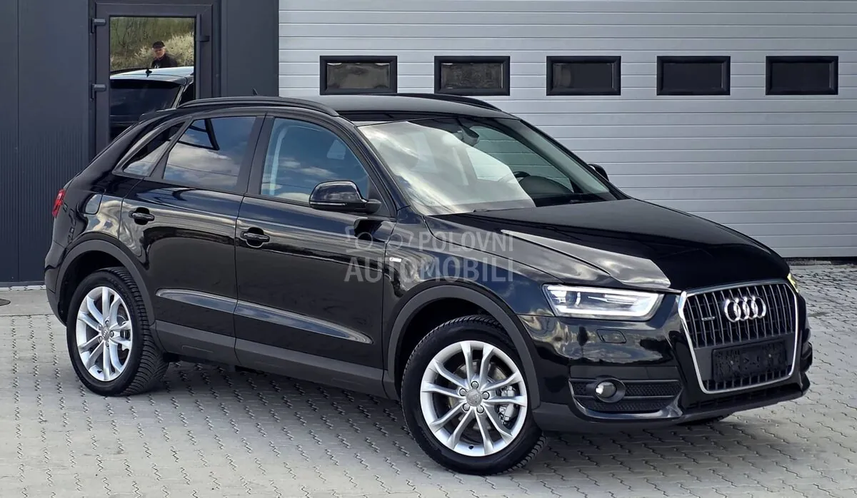 Audi Q3 2013 photo 3
