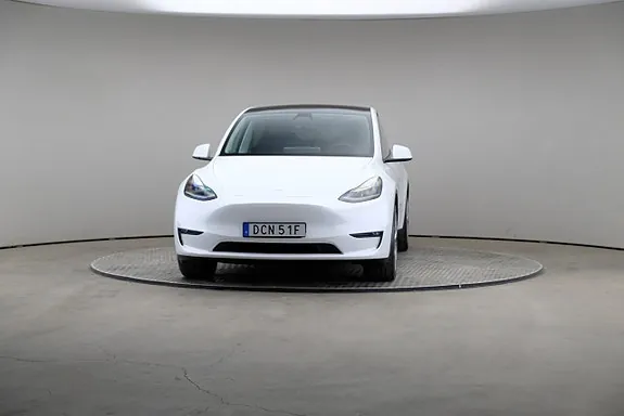 Tesla Model Y 2024 photo 3
