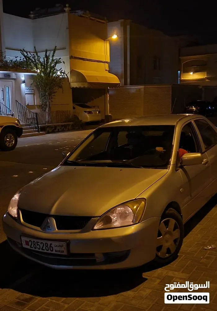 Mitsubishi Lancer 2007 photo 2