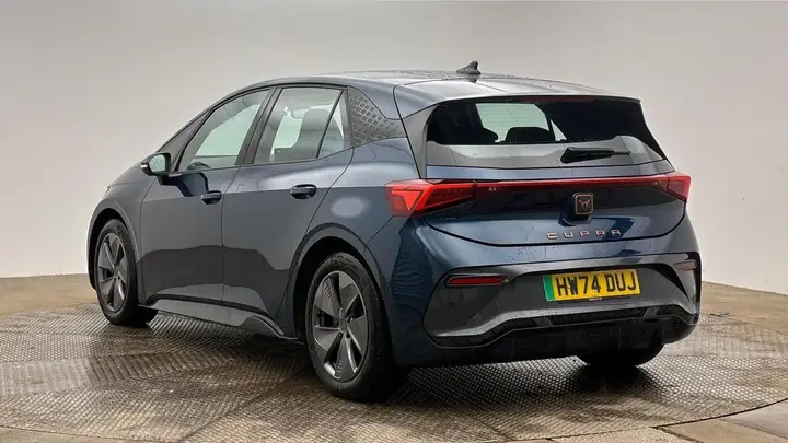Cupra Born 2024 photo 2