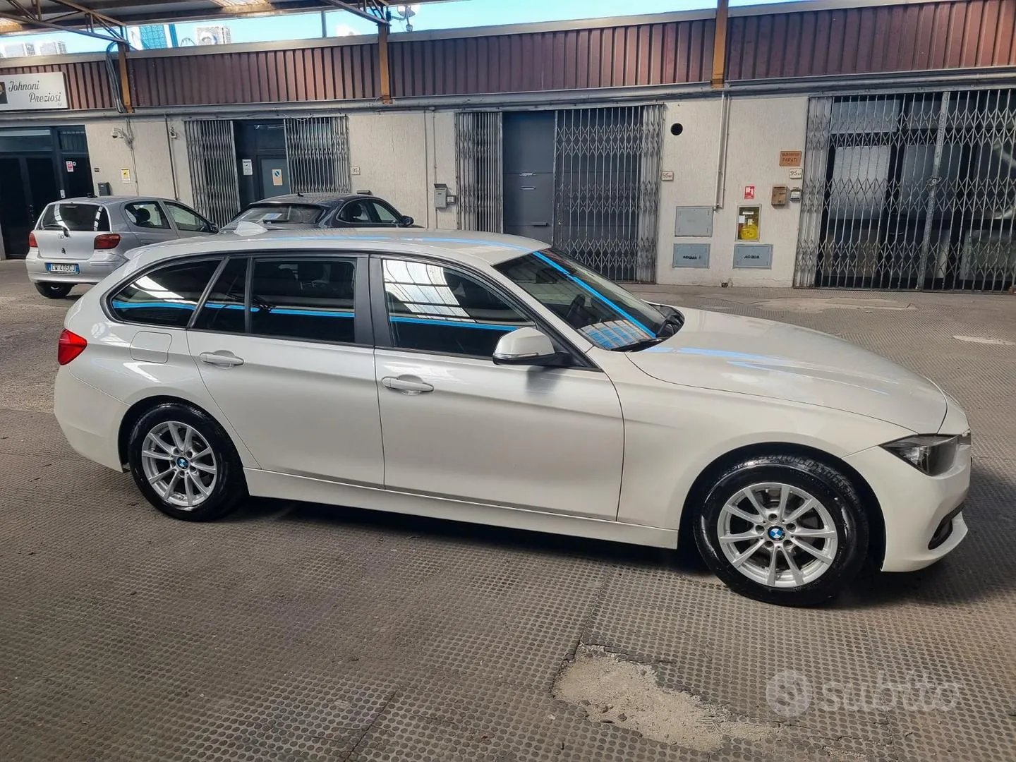 BMW 3 Series 2016 photo 3