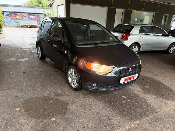 Mitsubishi Colt 2011 photo 5