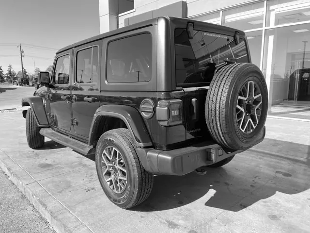 Jeep Wrangler 2025 photo 4