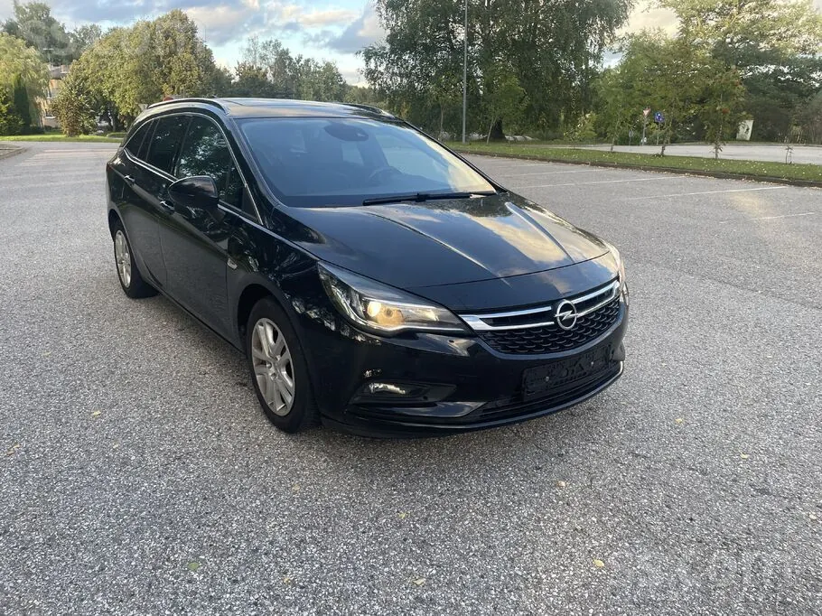 Opel Astra 2017 photo 2