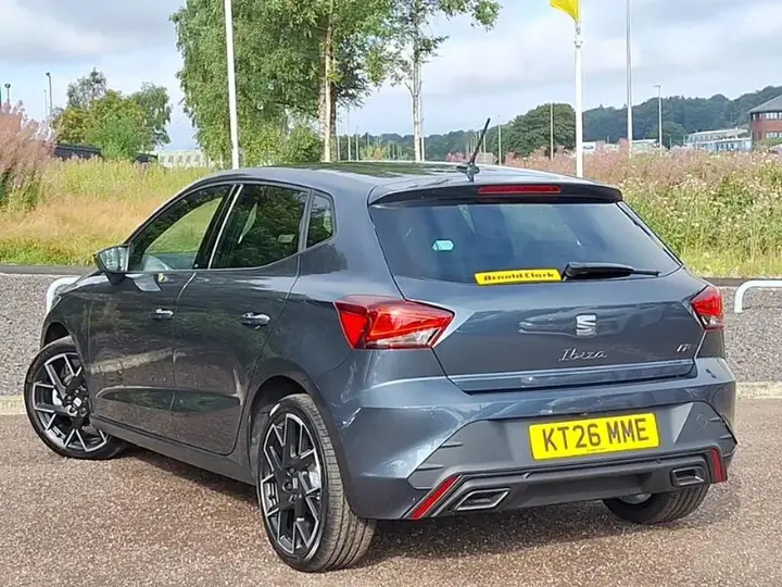 Seat Ibiza 2026 photo 2