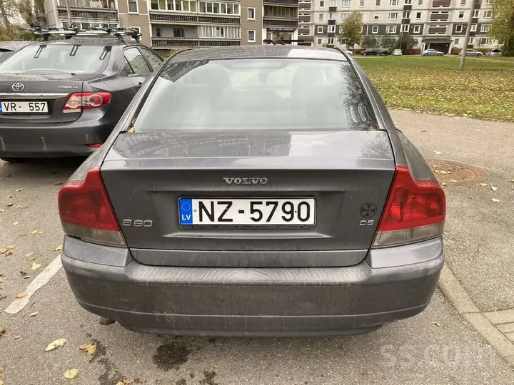 Volvo S60 2004 photo 5