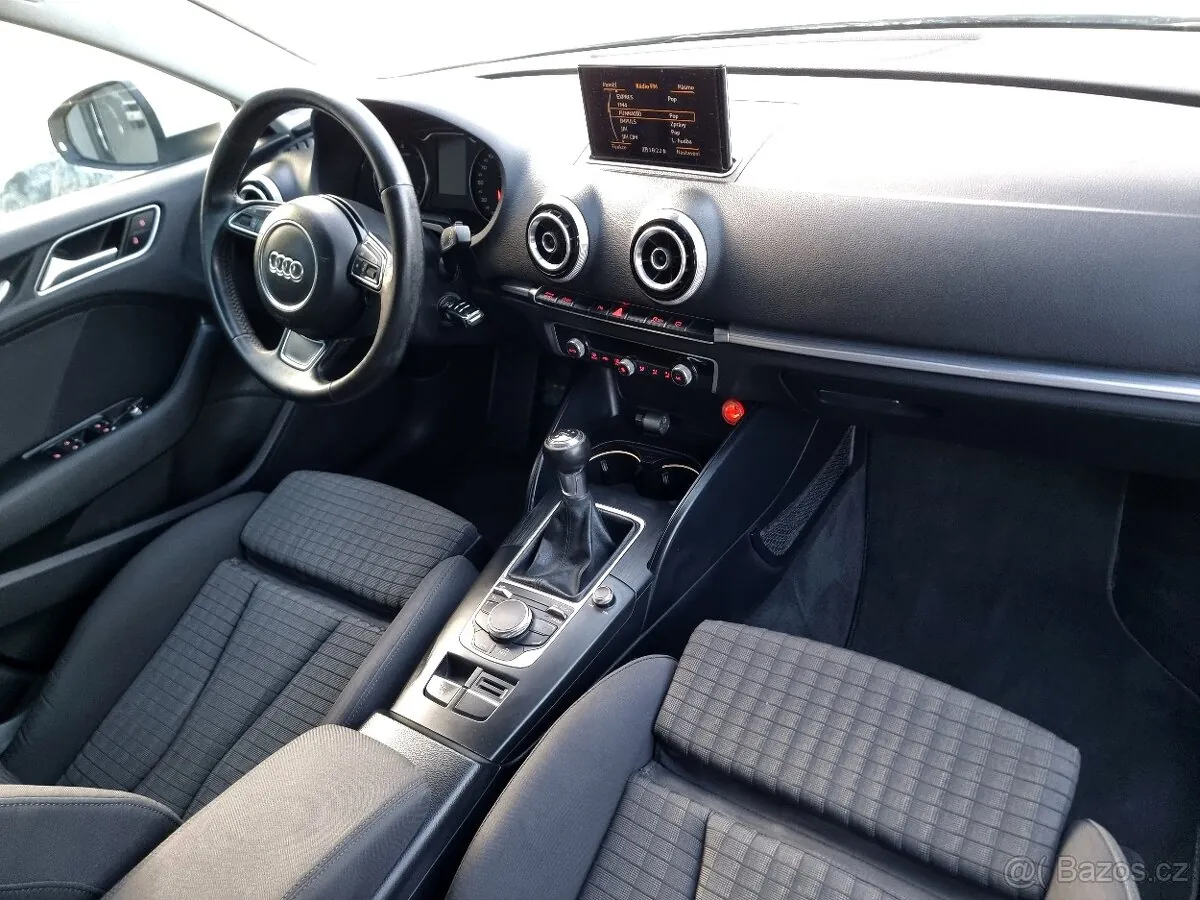 Audi A3 2013 photo 2