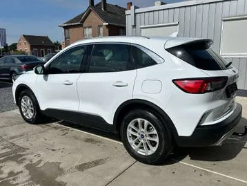 Ford Kuga 2021 photo 3