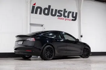 Tesla Model 3 2021 photo 4