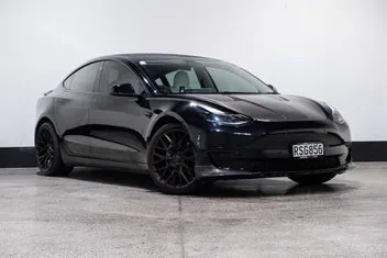 Tesla Model 3 2021 photo 2